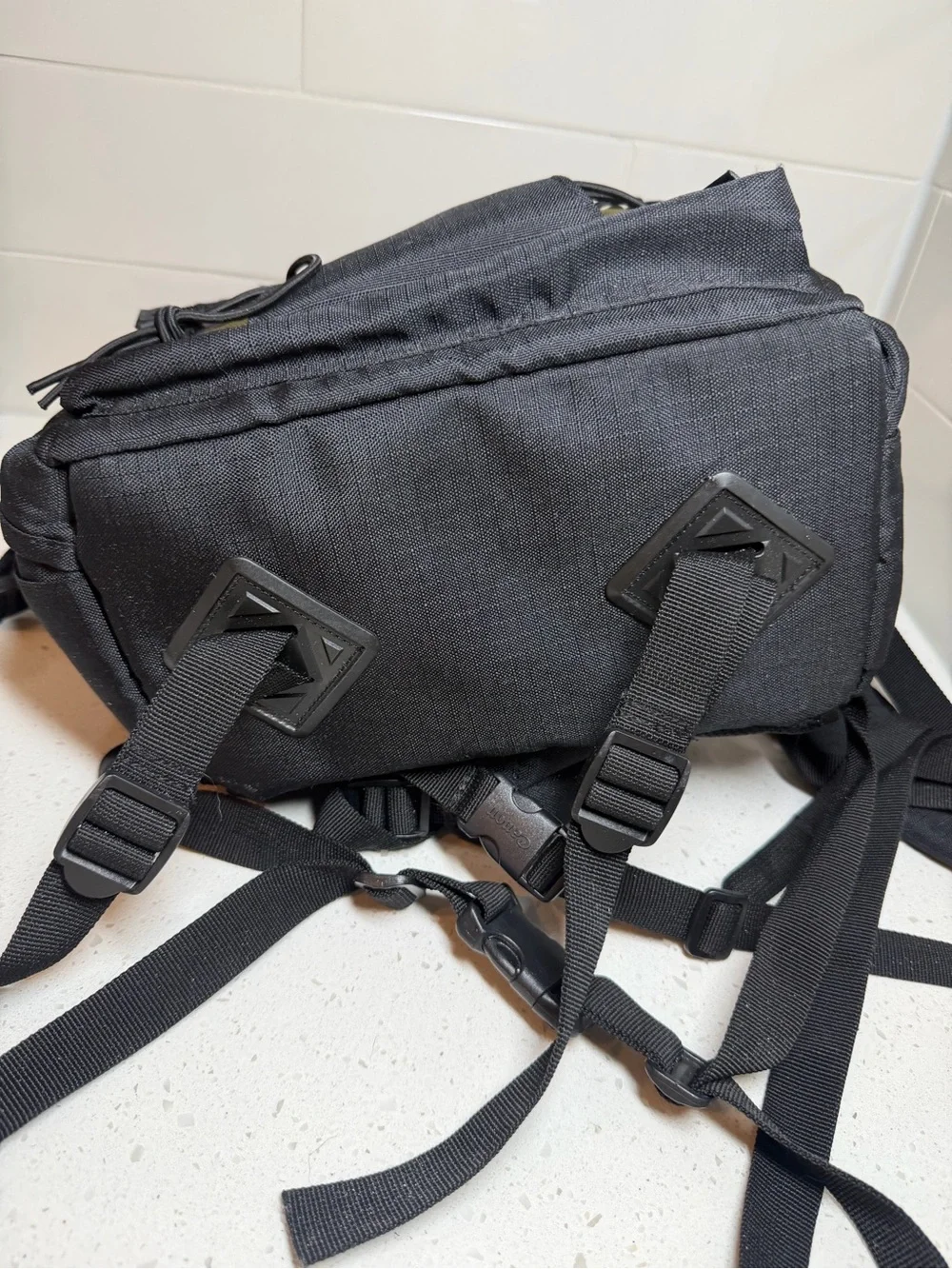 Canon Deluxe Backpack 200EG Rugged Camera Lens Bag black olive green